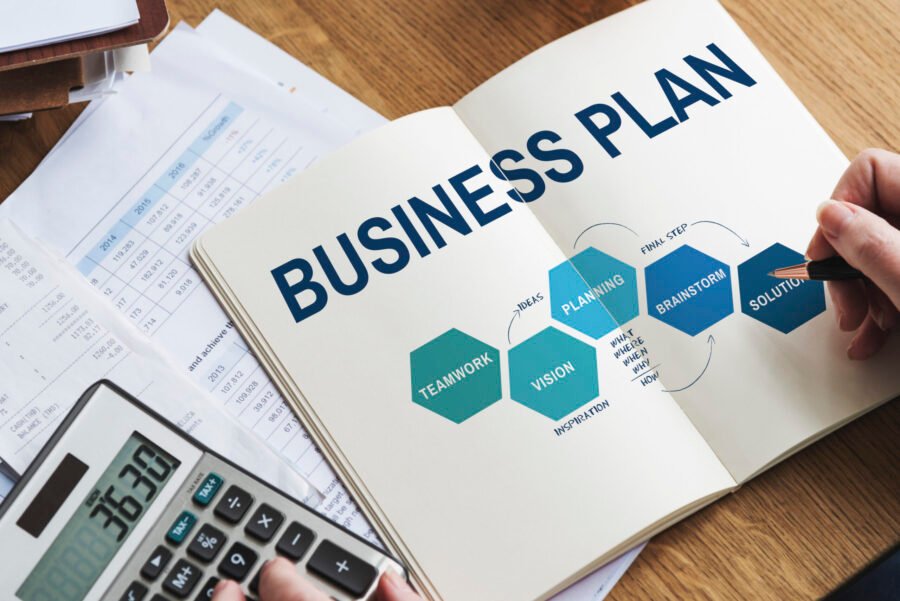 Shopify vs Shopify Plus: Which Plan is Right for Your Business?