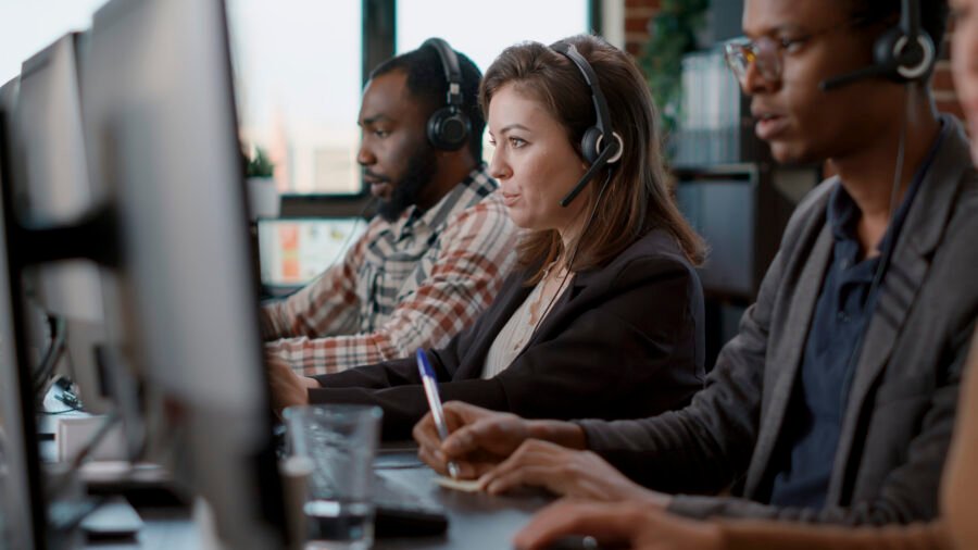 How to Set Up BigCommerce Live Chat Integration: Complete Guide