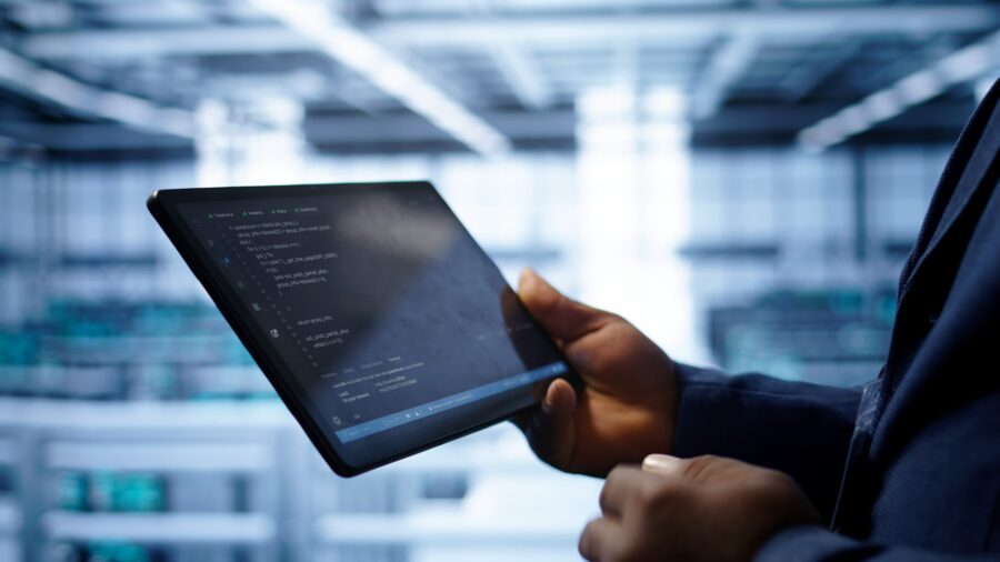 How to Choose the Perfect Mobile App Development Framework in 2025
